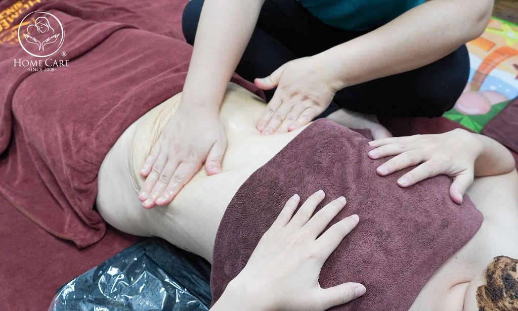 massage giảm mỡ bụng sau sinh mổ